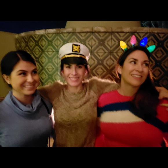 Meet your Posher, Melissa - Picture 1 of 1